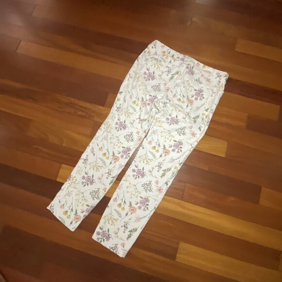 Floral pixie Pants size 8 Old Navy Chino - Picture 1 of 5
